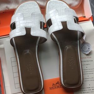 ?Hermès? slides